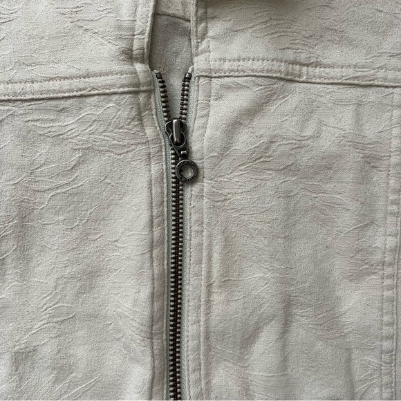 Christopher & Banks stretch textured lightweight jacket - Picture 6 of 9